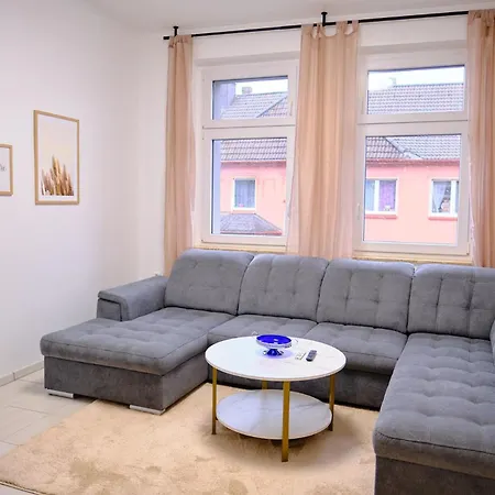 Primetime Fuer 8+kueche/wifi *