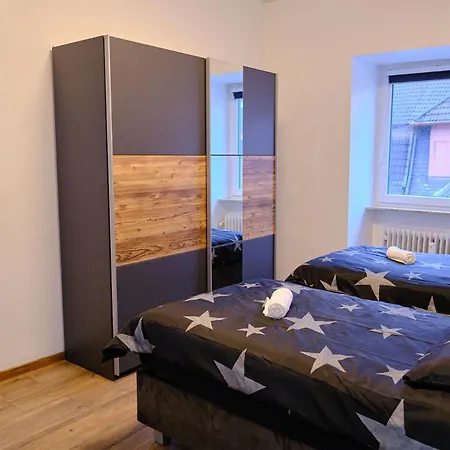 Apartamento Primetime Fuer 8+kueche/wifi Essen