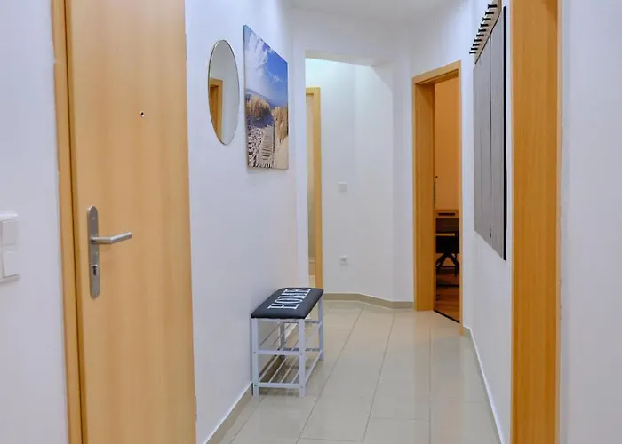 Primetime Fuer 8+kueche/wifi * 埃森